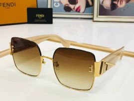 Picture of Fendi Sunglasses _SKUfw50755713fw